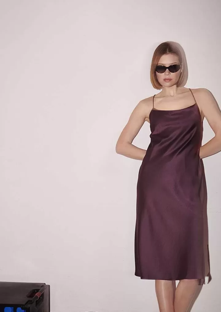 Robe Fluide En Satin Marron Reane^TARA JARMON Best